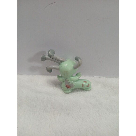 Disney Store Lilo & Stitch Figure Poxy Green Alien Cousin Experiment 222 Minifig - Picture 2 of 4